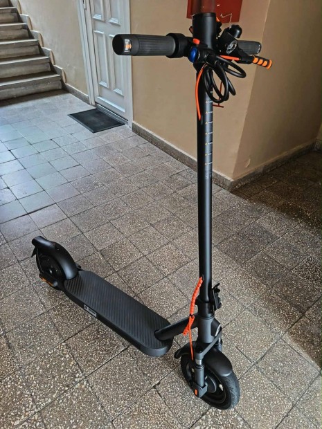 Xiaomi elektromos roller