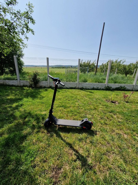 Xiaomi elektromos roller