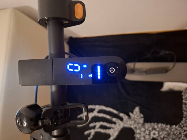 Xiaomi essential elektromos roller