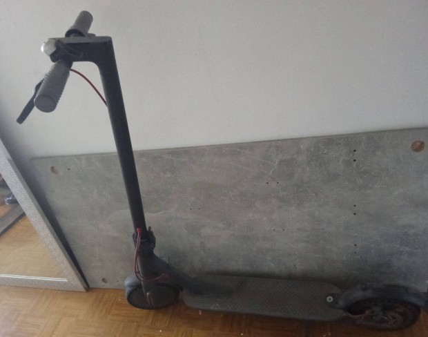 Xiaomi m365 elektromos roller eladó