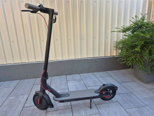 Xiaomi m365 roller elad