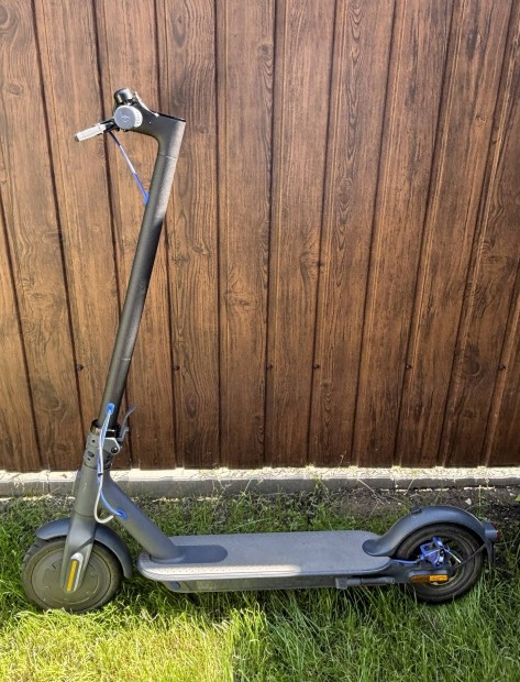 Xiaomi mi 3 electric scooter
