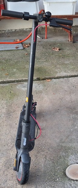 Xiaomi pro 2 elektromos roller elad