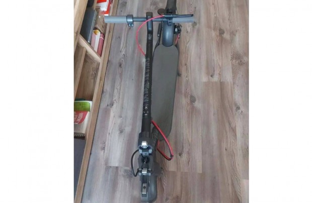 Xiaomi scooter 4 elad!