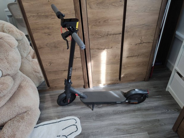 Xiomi Electric Scooter 4 Pro elektromos roller elad