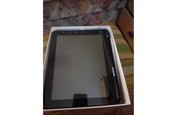 Xtab-100Tablet pc alkatrsznek Elad