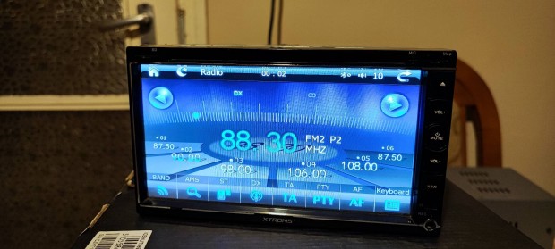 Xtrons TD699G 2DIN fejegysg GPS/DVD/Bluetooth