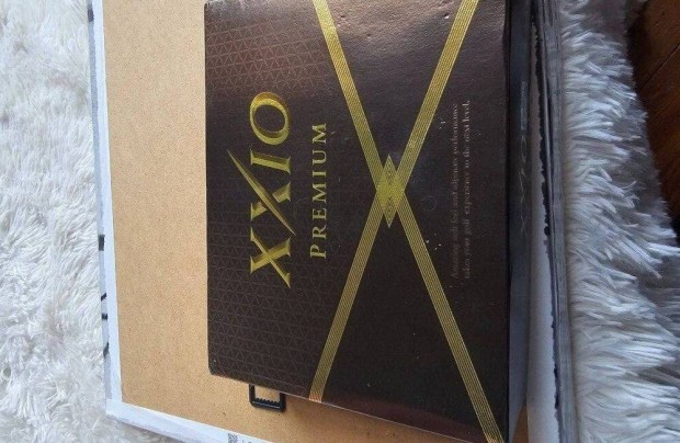 Xxio New Xxio Premium Royal Gold golf labda 12 db j dobozos Ha szere