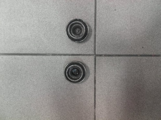 YAMAHA Majesty 125 180 Minarelli 5Ds olaj leeresztő csavar