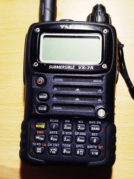 Yaesu Vx 7R hromsvos kzirdi