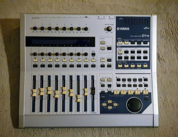 Yamaha 0X1 tkletes llapot mixer studio