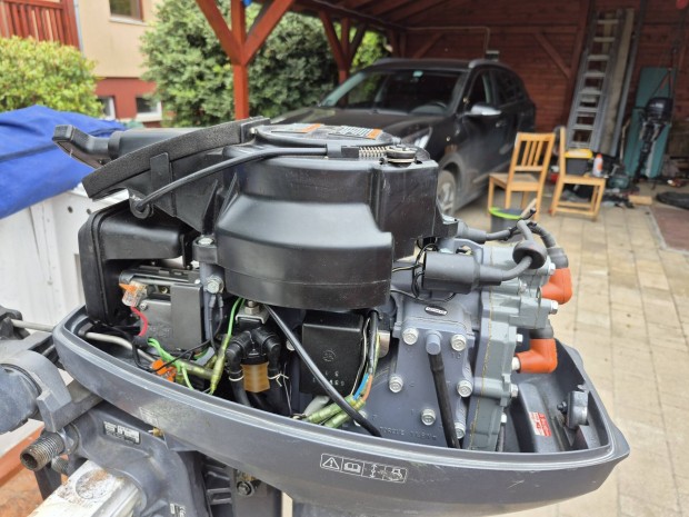 Yamaha 15 csónakmotor