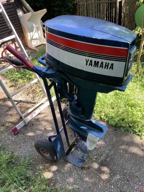 Yamaha 20 csnakmotor ,csnak motor, hajmotor elad.