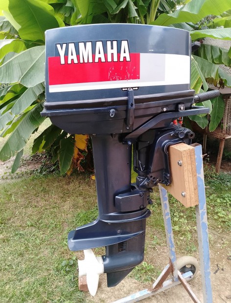 Yamaha 20 le csónakmotor