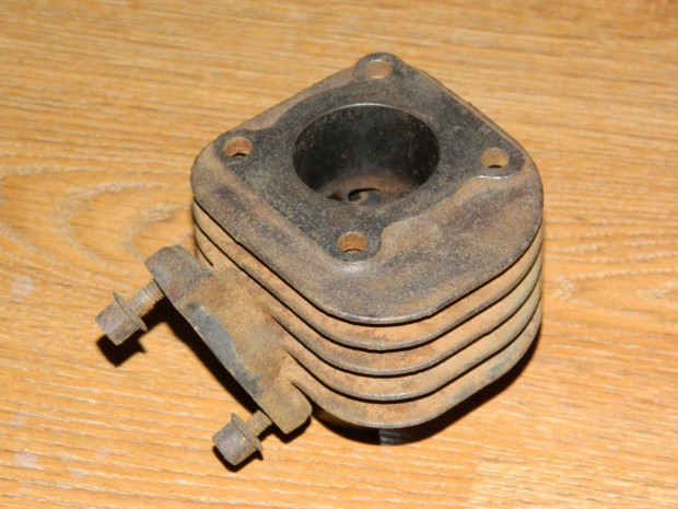 Yamaha 3KJ Henger