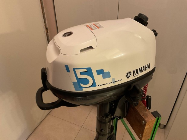 Yamaha 5 le csnakmotor elad