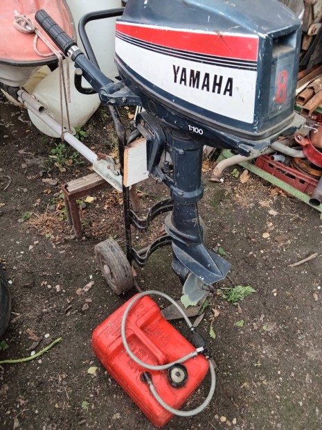 Yamaha 8Le csonakmotor 