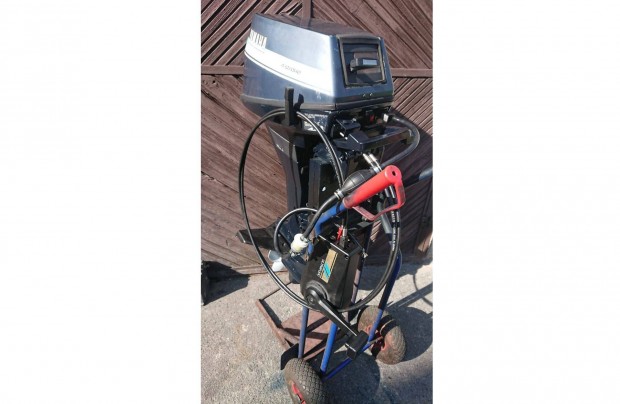 Yamaha 8-9.9Le. 4 ütemű ,hosszú csizmás távkaros motor