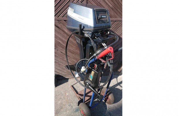 Yamaha 9.9Le. 4 tem, hossz csizms tvkaros motor