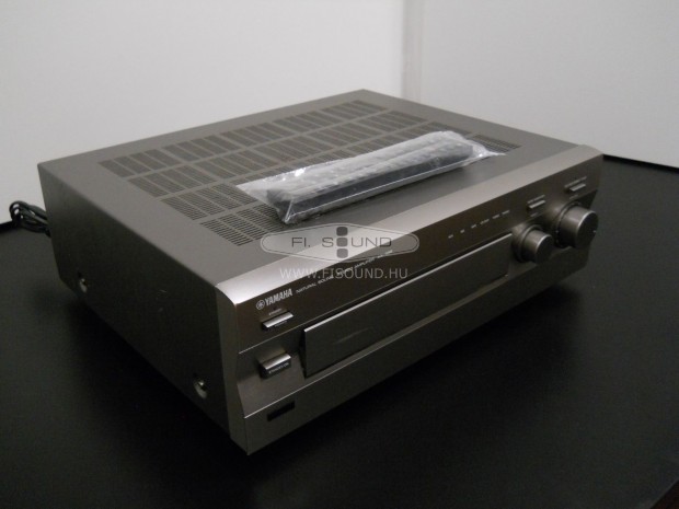 Yamaha AX-396 ,2x95W,4-16 ohm,4 hangfalas sztereo erősítő