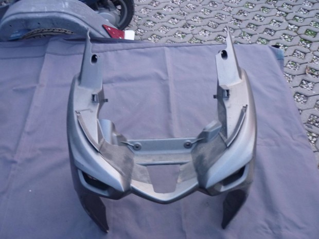 Yamaha Aerox 4 NS els� idom homlokidom nagy idom