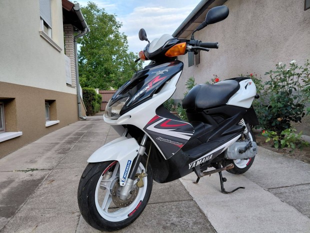 Yamaha Aerox 50-2T Megbzhat Motorozs