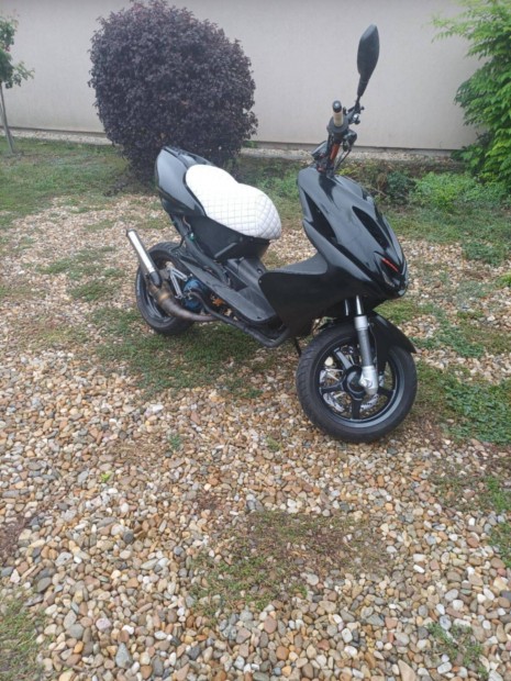 Yamaha Aerox