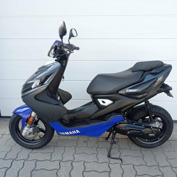 Yamaha Aerox Racing 50 2T LC Újabb típus! 6875 km!
