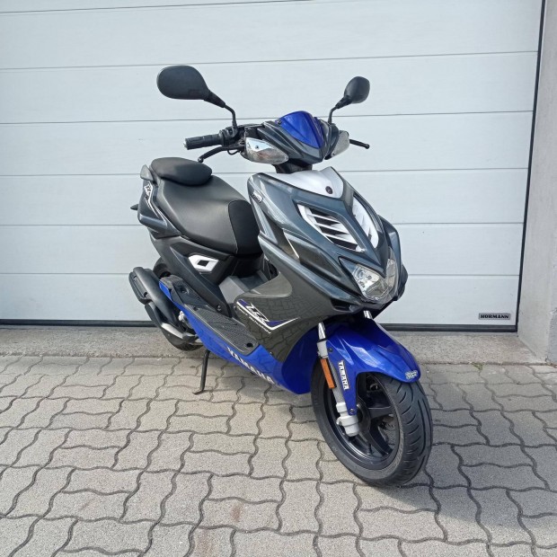 Yamaha Aerox Racing 50 2T LC Újabb típus! 6875 km!