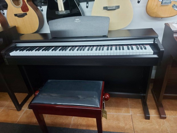 Yamaha Arius Ydp-142 zongora