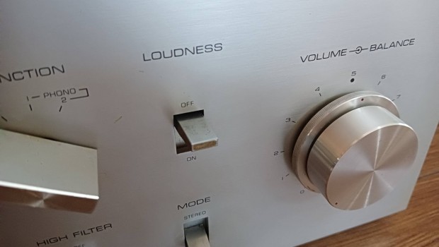 Yamaha CA400 vintage erősítő