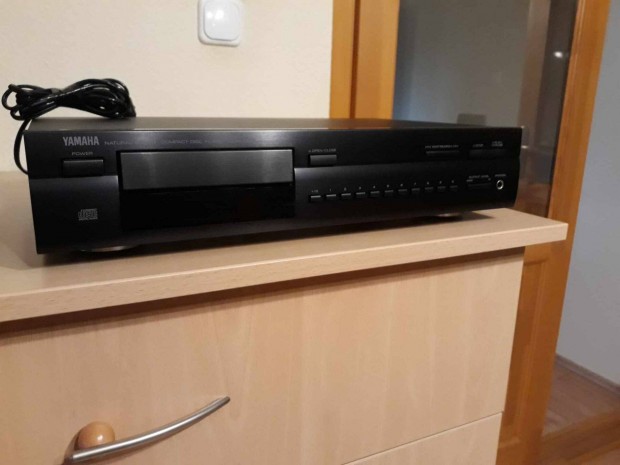 Yamaha CDX-480 HIFI kompakt lemez CD-lejtsz