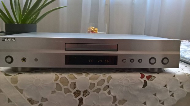 Yamaha CDX-497 cd lejtsz