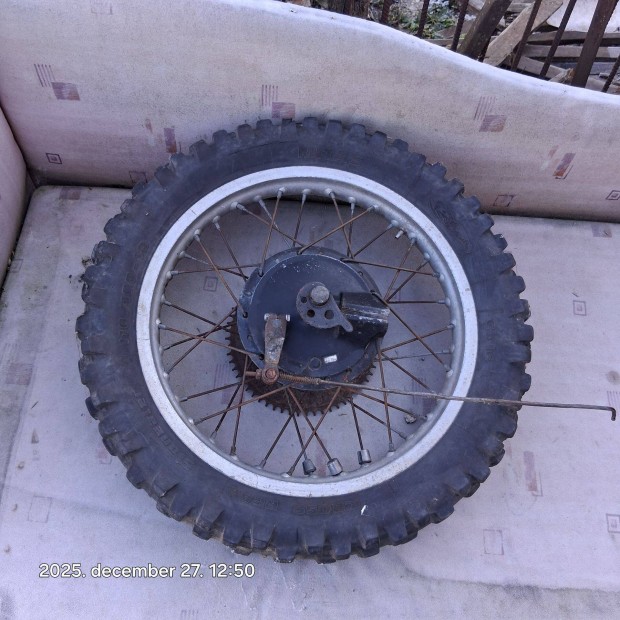 Yamaha DT 125 h�ts� ker�k