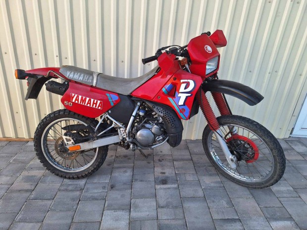 Yamaha DT 125 motor elad
