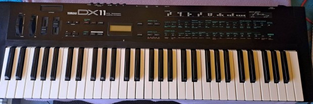 Yamaha DX11 kult szinti