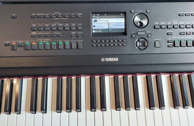 Yamaha Dgx 670 digitlis zongora + Roland dp10, Bespeco tok