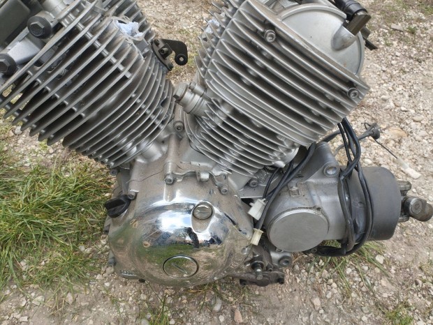 Yamaha Drag Star Xvs 650 alkatr�sz