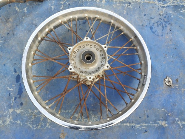 Yamaha Drag Star els� ker�k 18-as