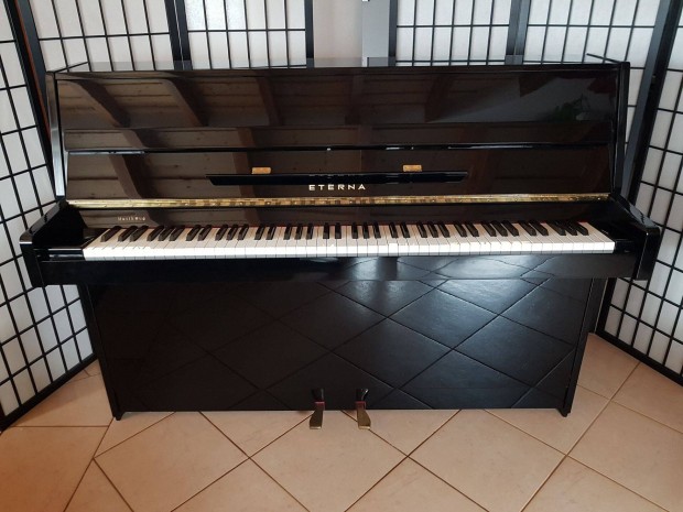 Yamaha Eterna pianino piann zongora szalon llapot garancilis