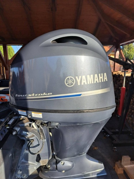 Yamaha F100 Fetl Csnakmotor