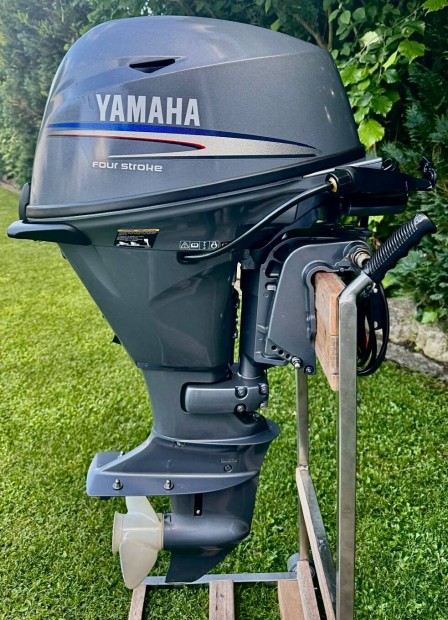 Yamaha F20 Bes