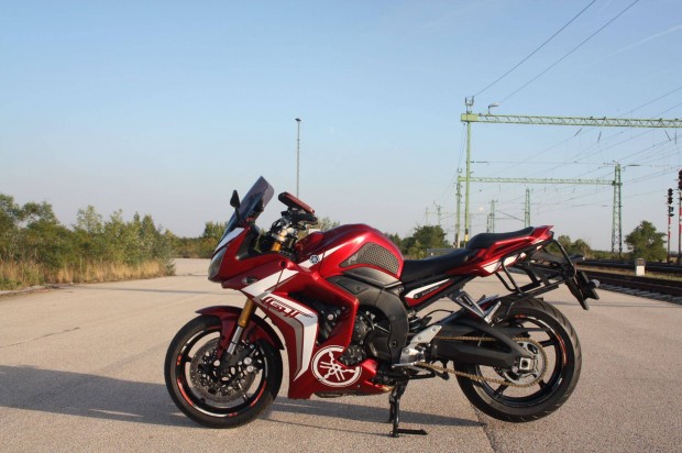 Yamaha FZ1-SGT Motorkerékpár eladó
