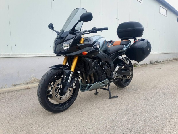 Yamaha FZ1-S ..