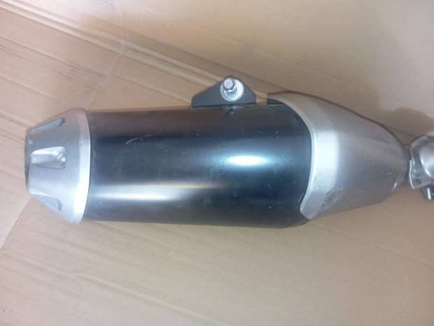 Yamaha FZ1 kipufog� dob
