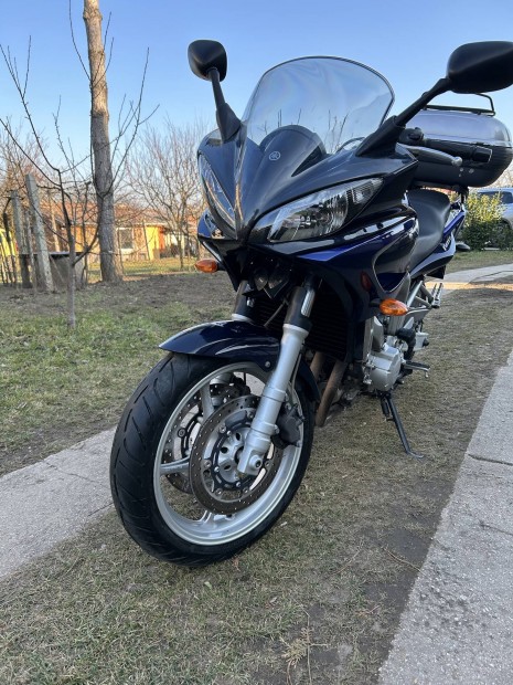 Yamaha FZ6S Fazer