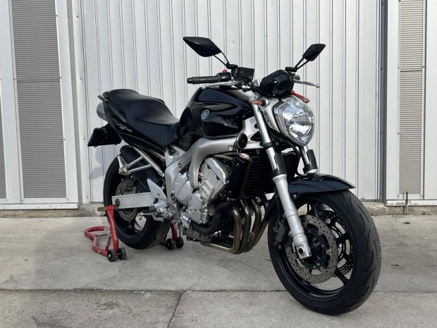 Yamaha FZ6-N ..