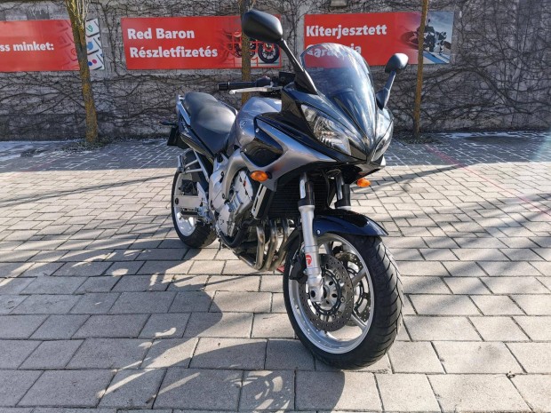 Yamaha FZ6-S (Fazer) Entry Bike! RED Baron Gara...