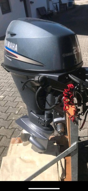 Yamaha F 20 BEP power trimes távirányítós rövid csizmás csónakmotor