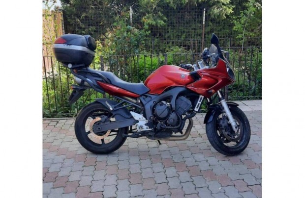 Yamaha Fazer elad